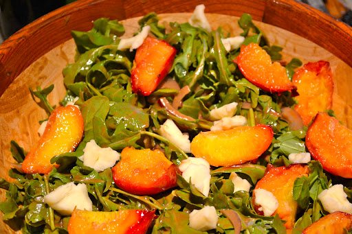 Grilled Peach Salad with Mozzarella and Arugula