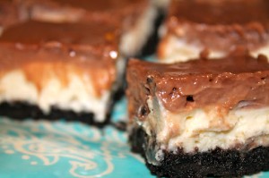 NUTELLA CHEESECAKE BARS