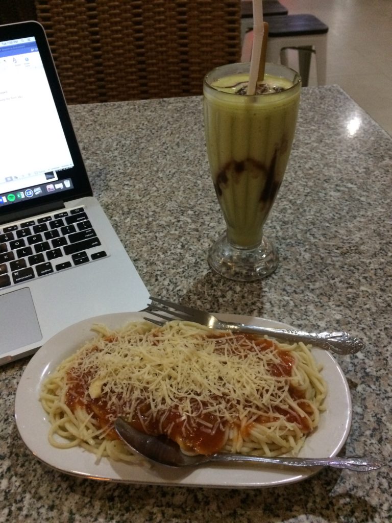 Passable spaghetti and delicious avocado juice